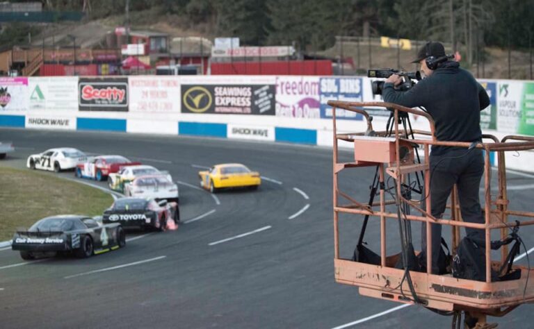 Roll.Focus. Broadcast Crew